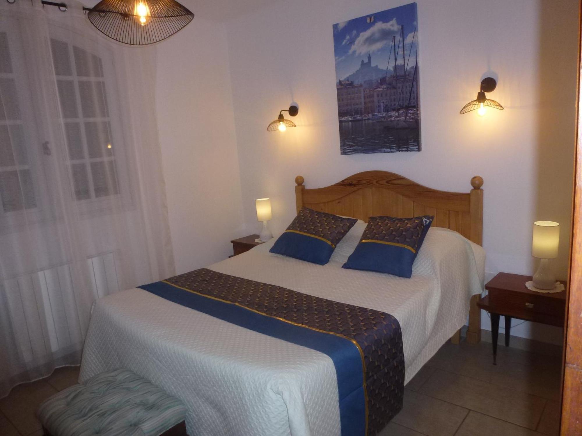 Chambre D'Hotes La Pinede Lambesc Luaran gambar
