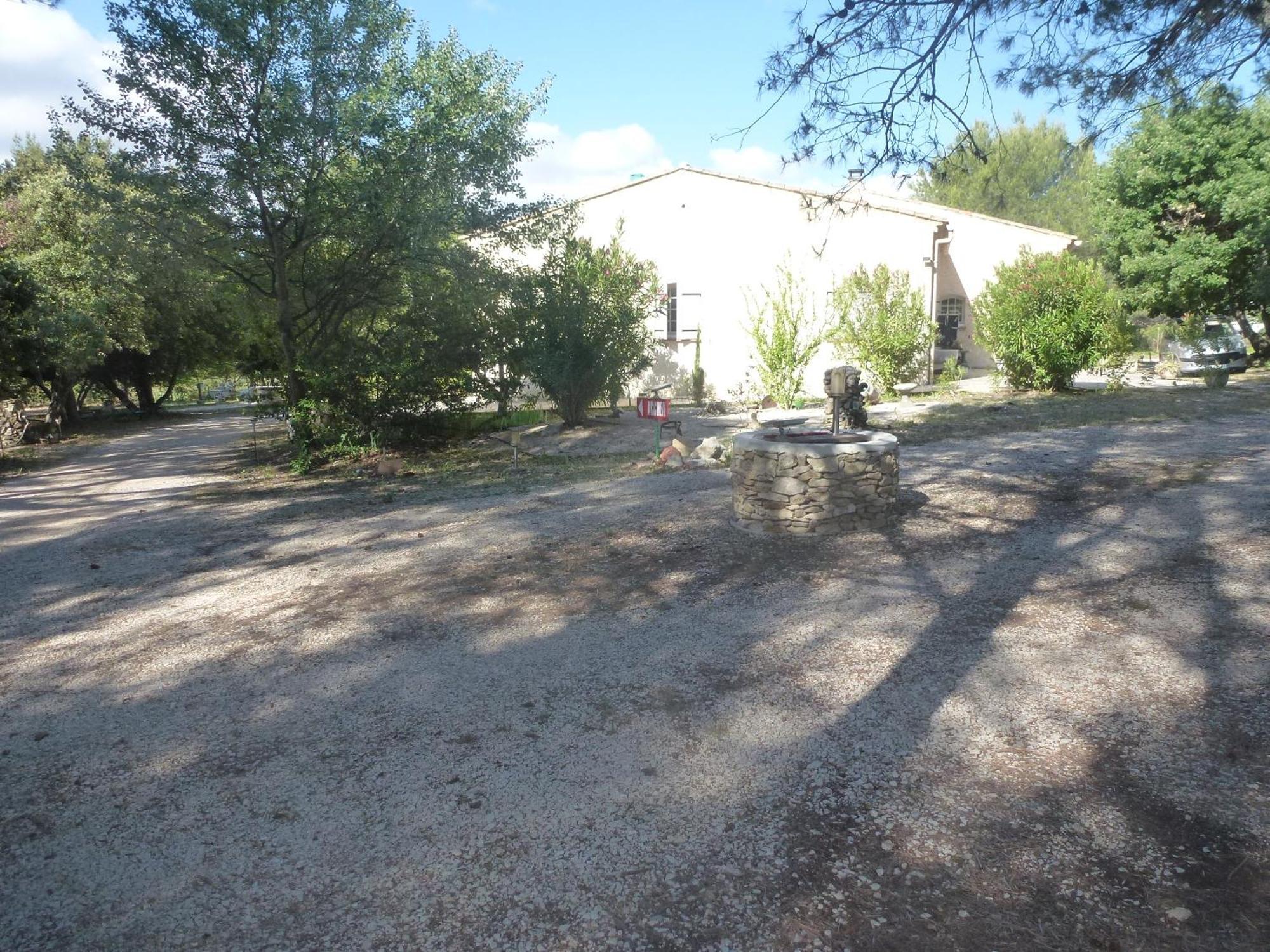 Chambre D'Hotes La Pinede Lambesc Luaran gambar